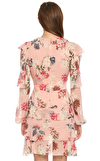Resim Pudra Rengi Çiçek Desenli Uzun Kol V Yaka İpek Mini Boy Elbise