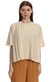 Resim Ekru Piliseli Kısa Kol Yuvarlak Yaka Bluz