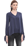 Resim Lacivert Uzun Kol V Yaka Bluz