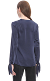 Resim Lacivert Uzun Kol V Yaka Bluz