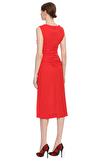 Resim Kırmızı Büzgü Detaylı Askılı Kare Yaka Midi Boy Elbise
