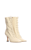 Resim Krem Deri Bağcıklı Topuklu Kadın Bot